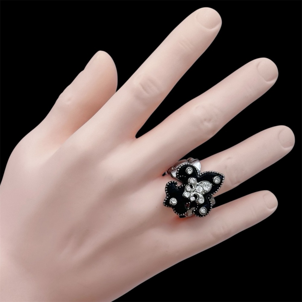 Fleur De Lis Rhinestone Calf Hair Cocktail Stretch Ring